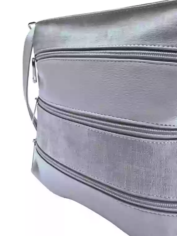 Crossbody kabelka se stylovými zipy, Tapple H17286N, světle šedá, detail crossbody kabelky