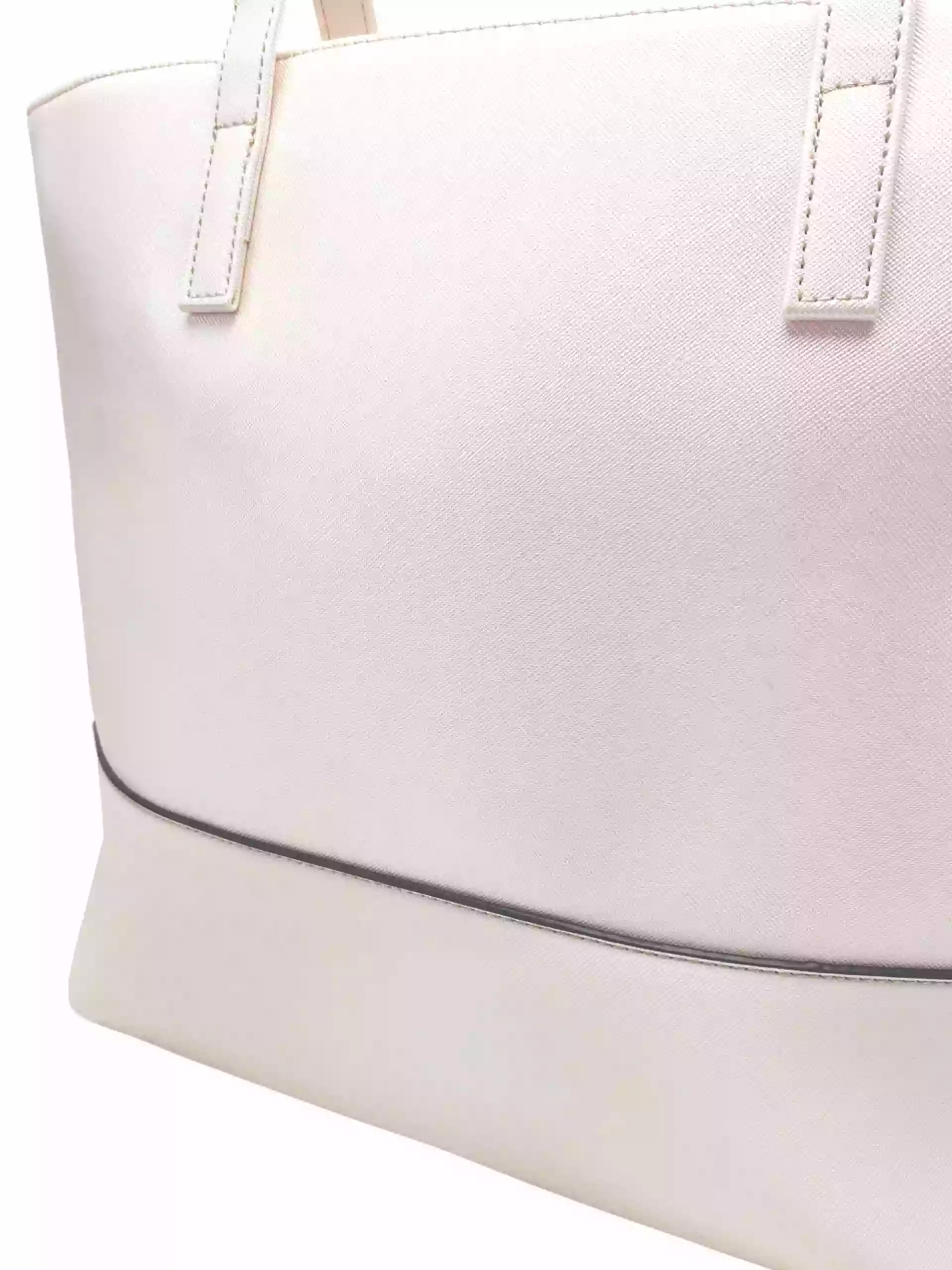 Slušivá perleťově růžová kabelka přes rameno, Tapple, H17419, detail kabelky přes rameno