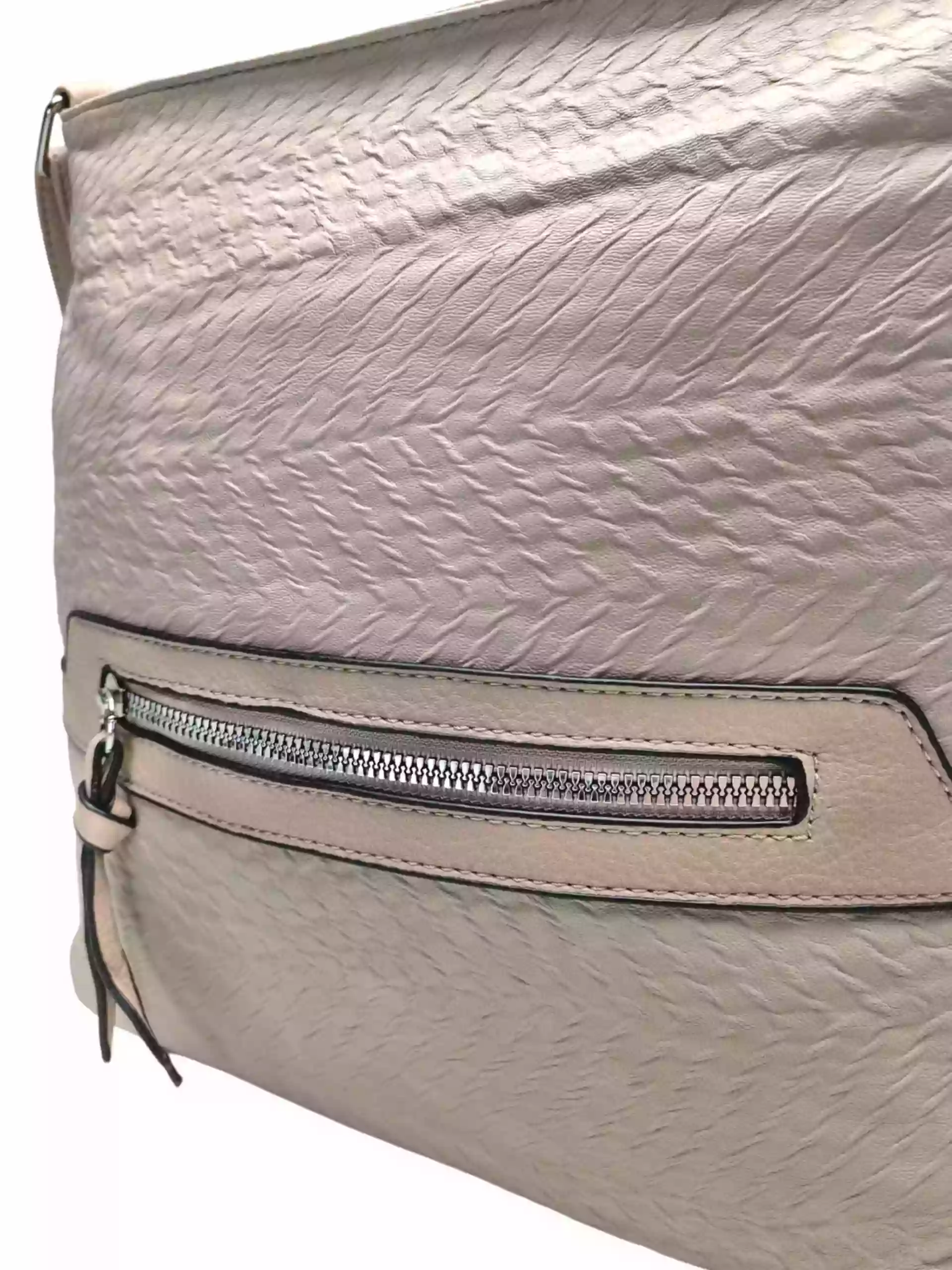 Béžová crossbody kabelka s kapsou, Tapple, H20431, detail crossbody kabelky