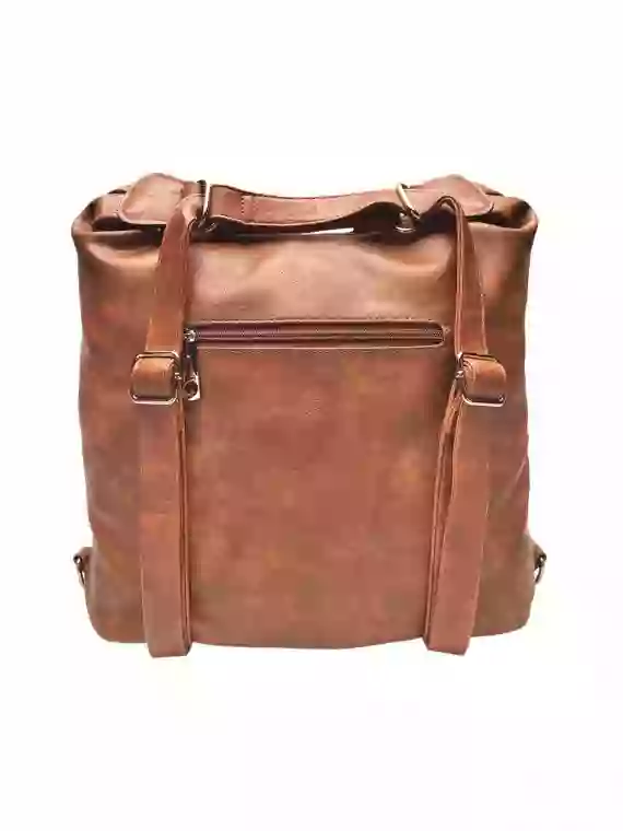 Moderní středně hnědý kabelko-batoh z eko kůže, Tapple, H190010, zadní strana kabelko-batohu 2v1 s popruhy