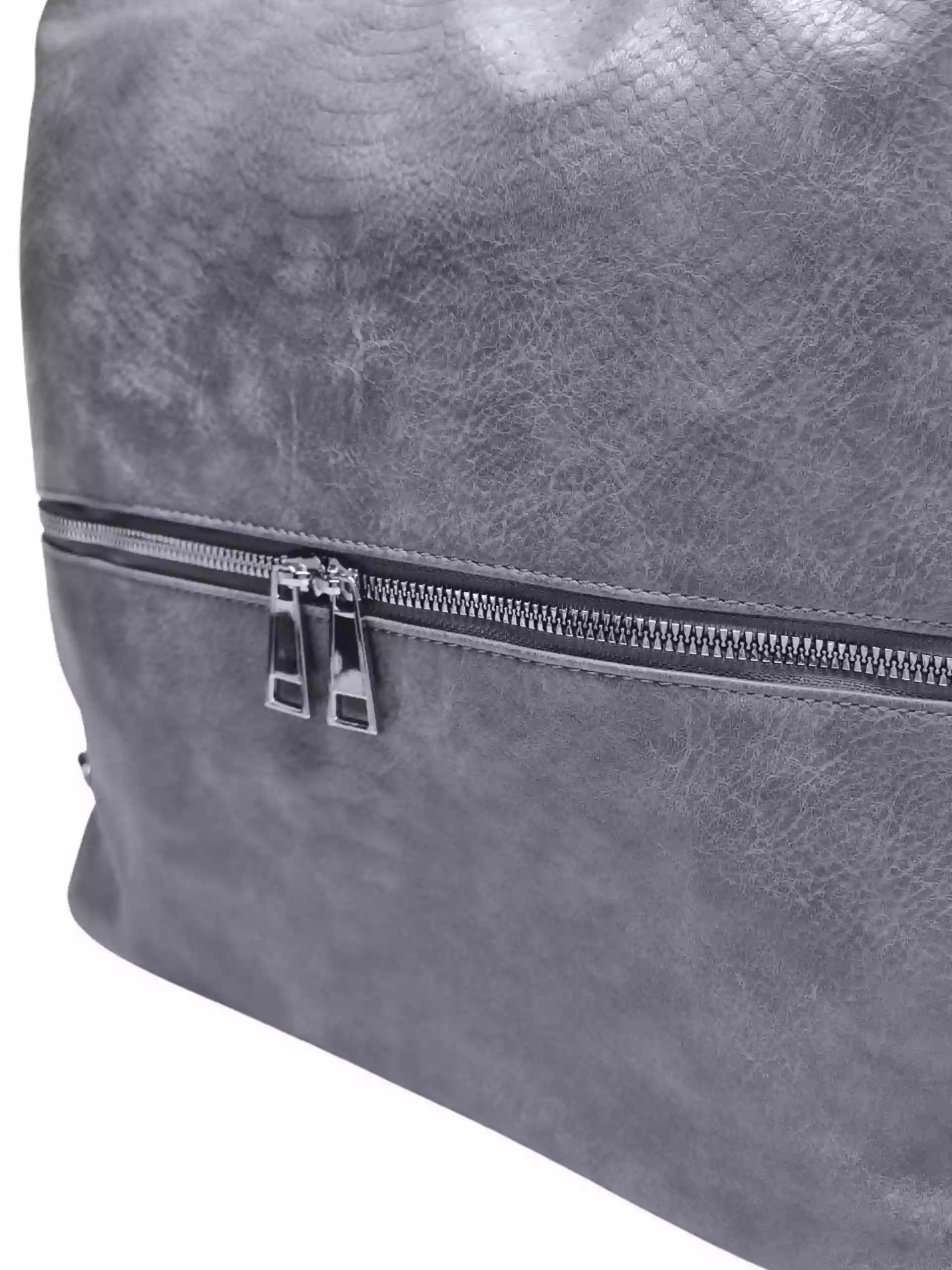 Moderní středně šedý kabelko-batoh z eko kůže, Tapple, H190010, detail kabelko-batohu 2v1