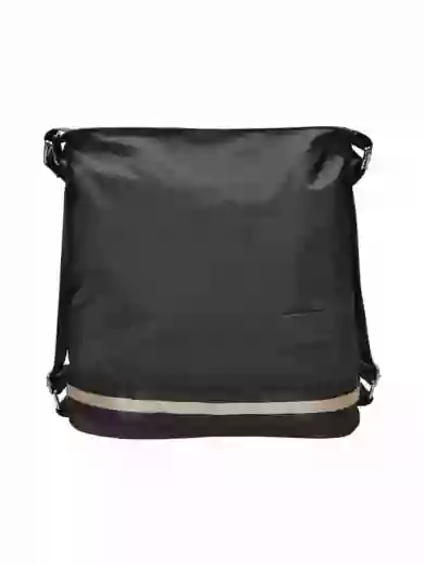 Praktický černý kabelko-batoh 2v1 z nylonu, BOBO, 1601, přední strana kabelko-batohu 2v1