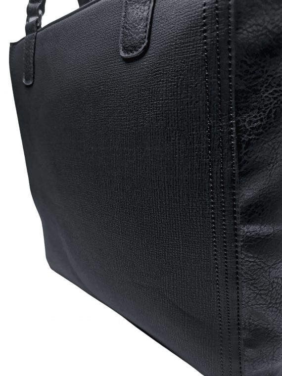 Moderní dámská kabelka přes rameno s texturou, Tapple, H17237, černá, detail kabelky přes rameno