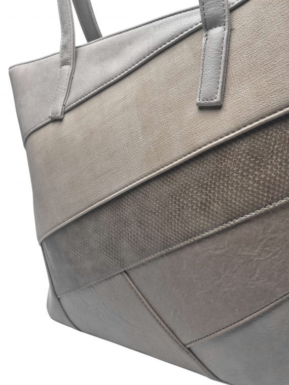 Béžová kabelka přes rameno s šikmými vzory, Tapple, H190030, detail kabelky přes rameno