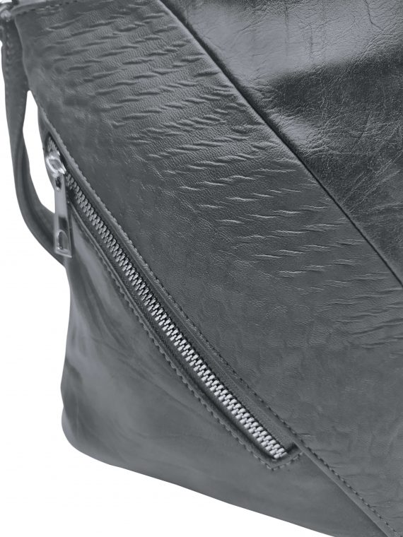 Mini crossbody kabelka se stylovou šikmou kapsou, Tapple, H17448, tmavě šedá, detail crossbody kabelky