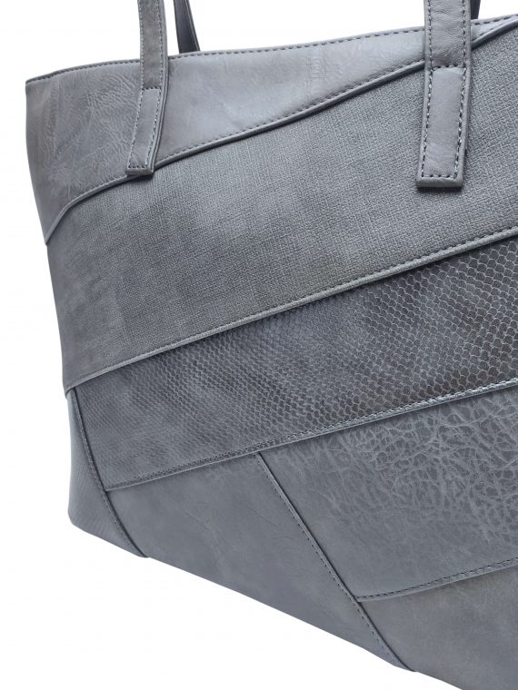 Tmavě šedá kabelka přes rameno s šikmými vzory, Tapple, H190030, detail kabelky přes rameno