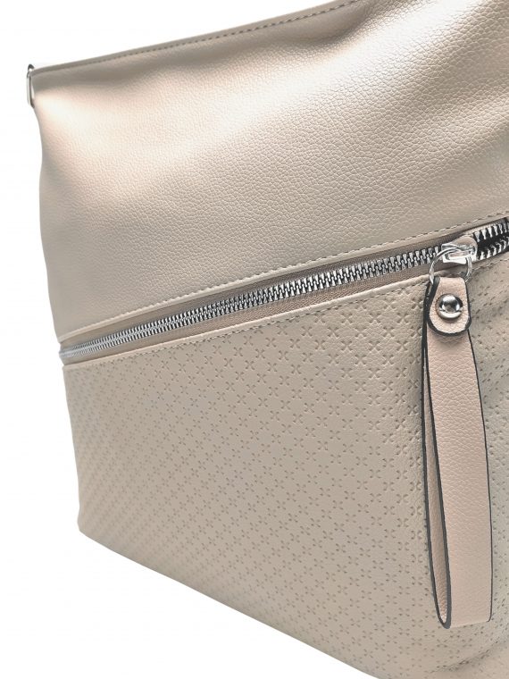 Béžová crossbody kabelka s šikmou kapsou, Tapple, H18001, detail crossbody kabelky