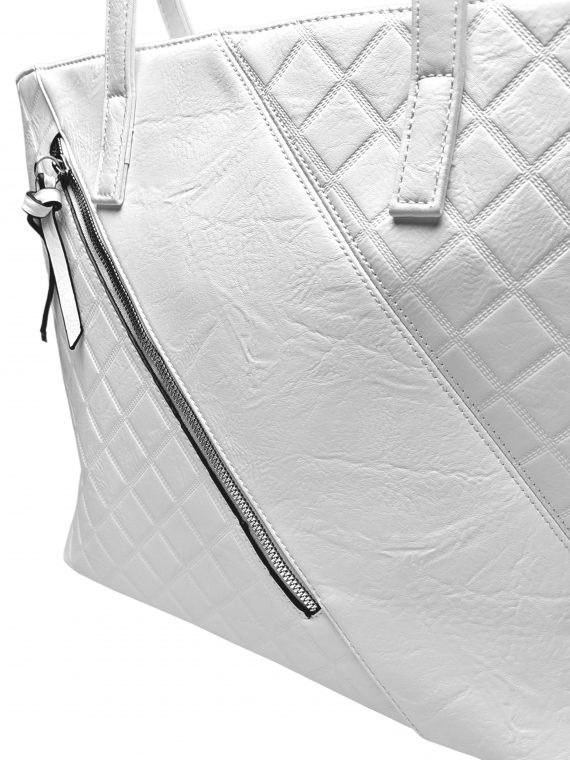 Bílá kabelka přes rameno s šikmou kapsou, Tapple, H17411, detail kabelky přes rameno