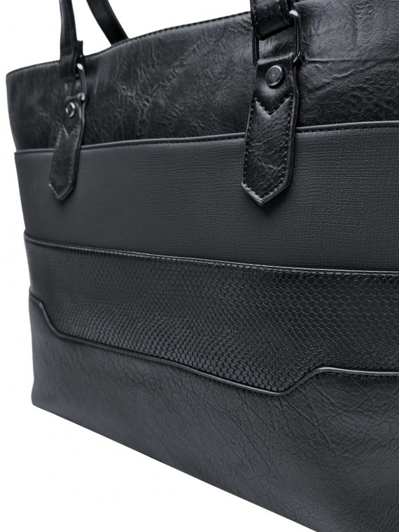 Černá dámská kabelka přes rameno, Tapple, H190049, detail kabelky přes rameno