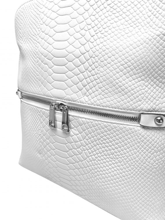 Bílý dámský batoh s hadí texturou, Tapple, H20820, detail batohu