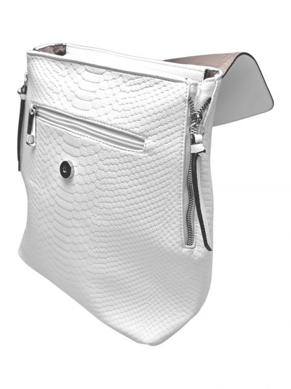 Bílý dámský batoh s hadím vzorem, Tapple, H22386, boční strana batohu s odkrytou klopou