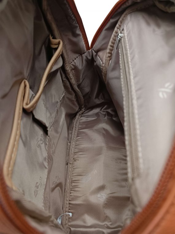 Středně hnědý dámský batoh s kosočtverci, Tapple, H22113-1, vnitřní uspořádání batohu