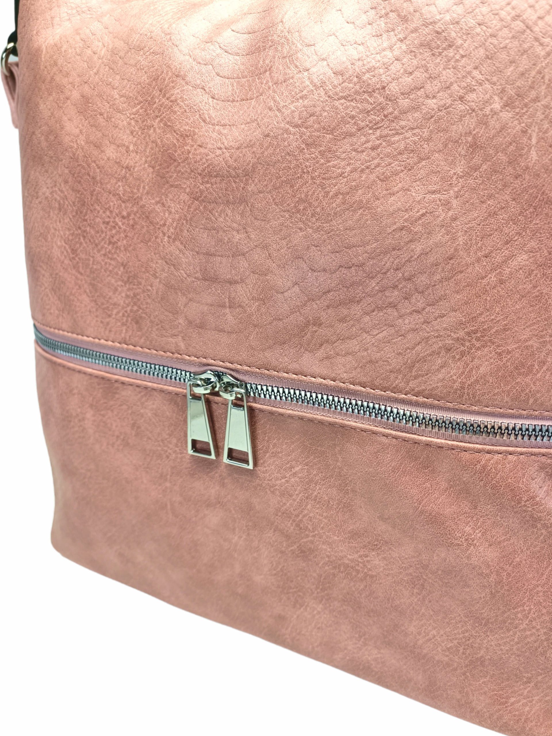 Moderní starorůžový kabelko-batoh z eko kůže, Tapple, H190010, detail kabelko-batohu 2v1