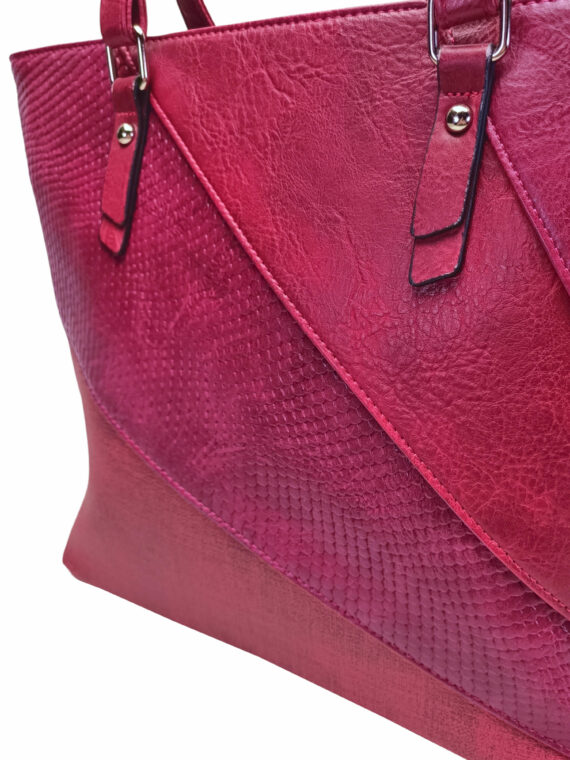 Vínová / bordó dámská kabelka přes rameno se vzory, Tapple, H17224, detail kabelky přes rameno