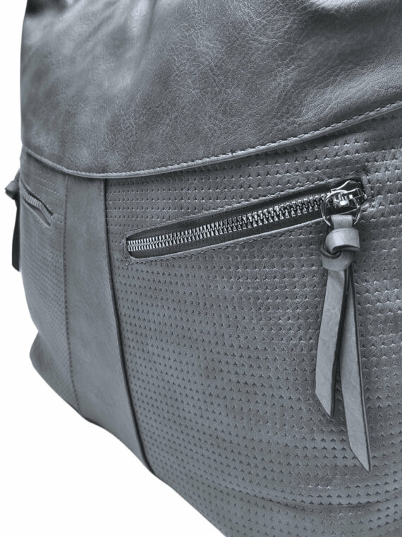 Velký středně šedý kabelko-batoh z eko kůže, Tapple, H18076, detail kabelko-batohu