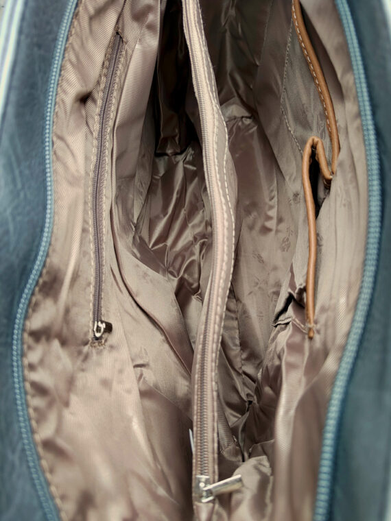 Tmavě šedá kabelka přes rameno s šikmými vzory, Tapple, H190030, vnitřní uspořádání kabelky